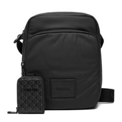 Saszetka Calvin Klein. Czarne saszetki męskie CALVIN KLEIN. Za 369.99 zł.