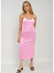 Monki Sukienka w kolorze jasnoróżowym rozmiar: 36. Różowe sukienki damskie Monki, na co dzień, bez wzorów, bez kołnierzyka, bez ramiączek, midi, proste. Za 60.99 zł.