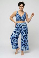 Damskie Spodnie palazzo zwierzęcy wzór szeroka nogawka elastyczny pas. Niebieskie spodnie materiałowe damskie Ulla Popken, bez wzorów, z materiału, plus size. Za 191.99 zł.