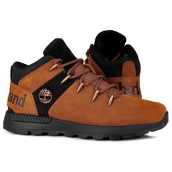 Buty męskie sportowe Timberland SPRINT TREKKER LACE UP RUST NUBUCK. Brązowe buty sportowe na co dzień męskie Timberland, z nubiku, bez zapięcia, do biegania. W wyprzedaży za 479.00 zł.