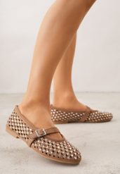 Brązowe Ażurowe Balerinki z Paskiem z Klamerką i Cyrkoniami Feanoene. Brązowe baleriny damskie Born2be, w ażurowe wzory, z jeansu, bez obcasa. Za 99.99 zł.