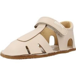 Sandały TITANITOS L560 ALBERTIC Beżowy. Brązowe obuwie trekkingowe damskie TITANITOS, ze skóry, bez zapięcia. Za 174.99 zł.