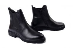 TAMARIS 1-25422-45 001 black, botki damskie. Czarne botki damskie Tamaris, bez obcasa, na obcasie, bez zapięcia. Za 338.11 zł.