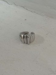 Lodie Silver Pierścionek rozmiar: onesize. Szare pierścionki damskie Lodie Silver, z mosiądzu. Za 45.45 zł.