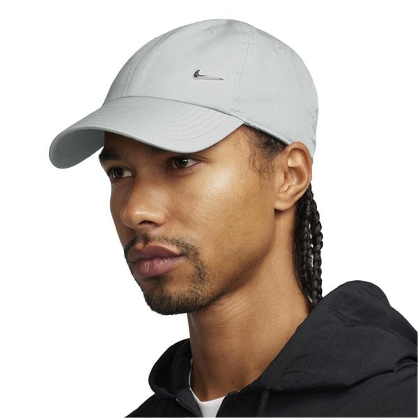Czapka Z Daszkiem Unisex Dla Dorosłych DF Club. Szare czapki męskie Nike, bez wzorów, z bawełny. Za 184.99 zł.