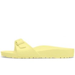Klapki Birkenstock Madrid Eva Damskie. Żółte klapki damskie Birkenstock, bez wzorów, z materiału, bez obcasa. Za 265.60 zł.
