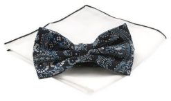 Mucha Męska z Białą Poszetką - Chattier - Grafit w Niebiesko-Białe Motywy. Niebieskie krawaty i muchy męskie Chattier, bez wzorów, z mikrofibry, eleganckie. Za 59.00 zł.