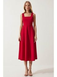 Happiness Istanbul Sukienka w kolorze czerwonym rozmiar: 36. Czerwone sukienki damskie Happiness Istanbul, bez wzorów, bez kołnierzyka, bez ramiączek, midi. Za 100.99 zł.