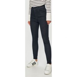 Diesel - Jeansy. Niebieskie jeansy damskie Diesel, z podwyższonym stanem. W wyprzedaży za 319.90 zł.
