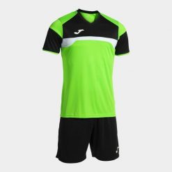 Zestaw koszulka i spodenki Joma Danubio III. Czarne szorty męskie Joma, l, z poliesteru, na fitness i siłownię. Za 251.50 zł.