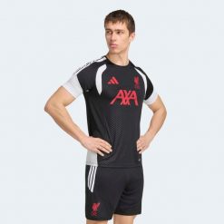 Koszulka piłkarska LFC TR JSY. T-shirty sportowe męskie Adidas, m, z materiału, bez ramiączek, do piłki nożnej, climacool (adidas). Za 239.99 zł.