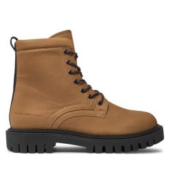 Trapery Tommy Hilfiger. Brązowe buty zimowe męskie Tommy Hilfiger, bez zapięcia. Za 489.99 zł.