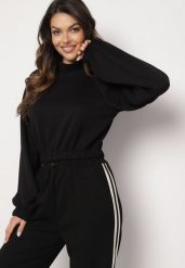 Czarna Bluza o Krótkim Fasonie ze Stójką Benatha. Czarne bluzy bez kaptura damskie Born2be, l. Za 109.99 zł.