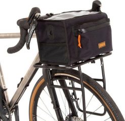 Torba rowerowa Rando Bag Rozmiar S RESTRAP. Czarne torebki klasyczne damskie RESTRAP, bez wzorów, z materiału, bez dodatków. Za 847.80 zł.