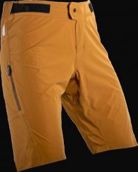Spodenki rowerowe (+spodenki kolarskie z pampersem w zestawie) LEATT Shorts MTB. Brązowe szorty męskie LEATT, na lato, bez wzorów, z materiału. Za 296.65 zł.
