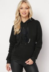 Czarna Bluza Wkładana Przez Głowę z Nadrukiem Czarnego Kota Ilio. Czarne bluzy bez kaptura damskie Born2be, xl. Za 39.99 zł.