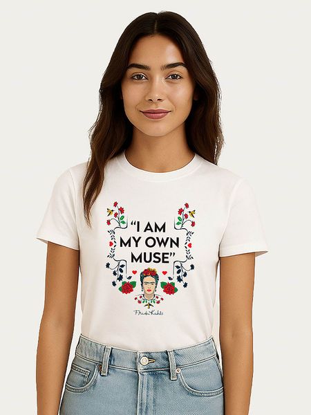 WOOOP Koszulka "Frida Kahlo Muse" w kolorze białym rozmiar: M. Białe bluzki damskie Wooop, m, bez wzorów, z bawełny, bez kołnierzyka, bez ramiączek. Za 56.99 zł.