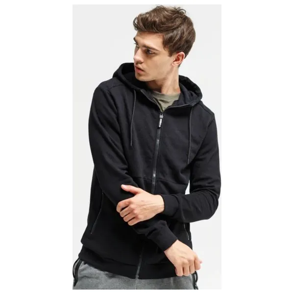 Umbro Bluza Rozpinana Z Kapturem Pielavesi , czarny, rozmiar M. Czarne bluzy z kapturem męskie Umbro, m, z materiału. W wyprzedaży za 103.99 zł.