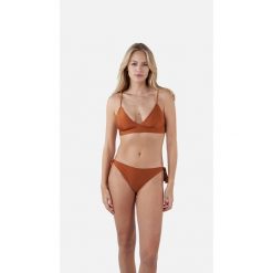 Figi do kostiumów kąpielowych dla kobiet Barts Isla Cheeky Bum Side Ties. Brązowe figi damskie Barts, m, bez wzorów. Za 172.50 zł.