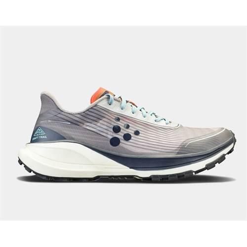 Buty do biegania męskie Craft Pure Trail. Szare obuwie do biegania damskie Craft. Za 809.00 zł.