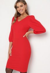 Czerwona Dopasowana Sukienka z Dekoltem w Serek Zinnaira. Czerwone sukienki damskie Born2be, do pracy, l, bez wzorów, biznesowe, bez kołnierzyka, bez ramiączek, midi, dopasowane. Za 109.99 zł.