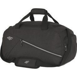 Torba sportowa TPU006 - głęboka czerń melanż. Brązowe torby męskie na ramię 4f, bez wzorów, z materiału, na ramię. W wyprzedaży za 49.99 zł.