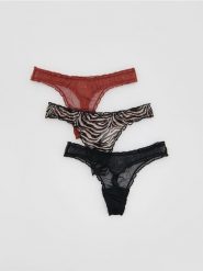 Siateczkowe majtki stringi 3 pack - czarny. Czarne stringi damskie Reserved, l, bez wzorów. Za 59.99 zł.