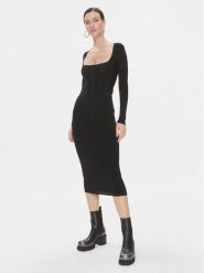 Pinko Sukienka dzianinowa Cavallo 101856 A16N Czarny Slim Fit. Czarne sukienki damskie Pinko, l, bez wzorów, z dzianiny, bez kołnierzyka, bez ramiączek. Za 569.99 zł.