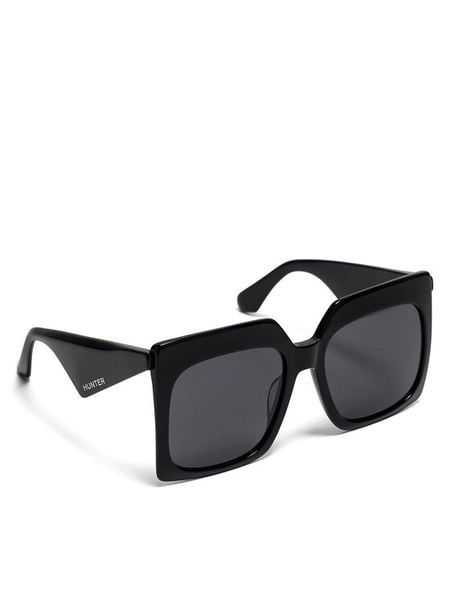 Hunter Okulary przeciwsłoneczne HT 6660S Czarny. Czarne okulary przeciwsłoneczne damskie Hunter. Za 149.99 zł.