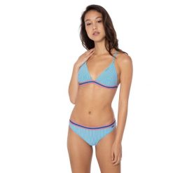 Dolna część - Bikini damskie Protest Mixindra. Niebieskie bikini damskie Protest, bez wzorów. W wyprzedaży za 80.00 zł.