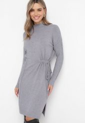 Szara Sukienka Mini ze Sweterkowego Materiału z Półgolfem Ściągana Sznurkiem Docaliva. Szare sukienki damskie Born2be, m, bez wzorów, bez kołnierzyka, bez ramiączek, mini. W wyprzedaży za 71.99 zł.