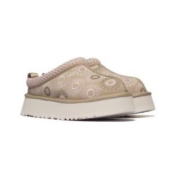 Damskie kapcie Ugg W TAZZ SUN STITCH 1178193-MDSD. Brązowe kapcie damskie Ugg, z gumy. Za 519.00 zł.