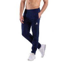 Spodnie do biegania Piu Adrenalina 3306 Space. Niebieskie spodnie sportowe męskie PIU ADRENALINA, z dresówki. Za 159.00 zł.
