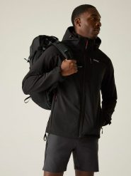 Regatta Kurtka softshellowa "Arana" w kolorze czarnym rozmiar: 4XL. Czarne kurtki outdoor męskie Regatta, m, bez wzorów, bez kaptura. Za 172.08 zł.