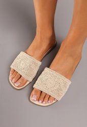 Beżowe Plecione Klapki na Płaskiej Podeszwie w Stylu Boho Evielle. Brązowe klapki damskie Renee, bez wzorów, bez obcasa, na płaskiej podeszwie. W wyprzedaży za 55.99 zł.