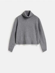 Wełniany sweter - szary. Szare swetry klasyczne damskie Reserved, l, z wełny, bez kołnierzyka. Za 199.99 zł.