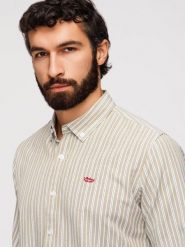 Bawełniana koszula męska REGULAR FIT w drobne paski – beżowa V1. Brązowe koszule męskie Ombre Clothing, m, bez wzorów, z bawełny, bez kołnierzyka, bez ramiączek. Za 189.99 zł.