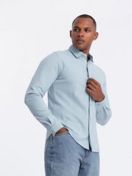 Męska dzianinowa koszula SLIM FIT z długim rękawem – błękitna V3 - Rozmiar: L. Niebieskie koszule męskie Ombre Clothing, l, bez wzorów, z bawełny, bez kołnierzyka, bez ramiączek. W wyprzedaży za 109.99 zł.
