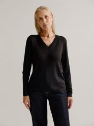 Josephine & Co Sweter "Astrid" w kolorze czarnym rozmiar: XL. Czarne swetry klasyczne damskie Josephine & Co, xl, prążkowane, bez kołnierzyka. Za 108.99 zł.