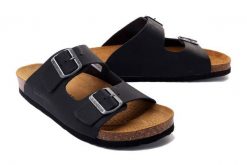 DR. BRINKMANN 600047-05 navy, klapki profilaktyczne męskie. Niebieskie klapki i japonki męskie Dr. Brinkmann, ze skóry. Za 249.90 zł.