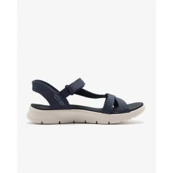Sandały damskie Skechers Go Walk Flex. Niebieskie sandały damskie Skechers, bez wzorów, z materiału, bez obcasa, na obcasie. Za 319.99 zł.