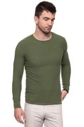 MĘSKI SWETER WRANGLER PIQUE CREW KNIT DEEP LICHEN GRN W8616PT1X 112132317. Zielone swetry męskie Wrangler, m, bez wzorów, bez kołnierzyka. W wyprzedaży za 79.99 zł.