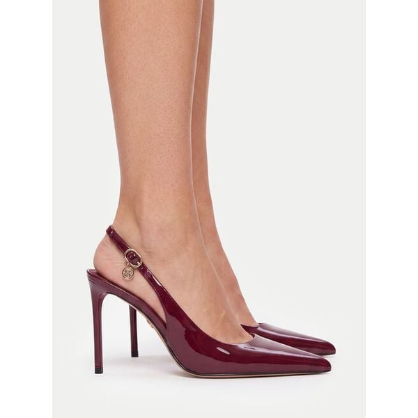 Szpilki Nine West. Czerwone szpilki Nine West, bez wzorów, bez obcasa. Za 279.99 zł.