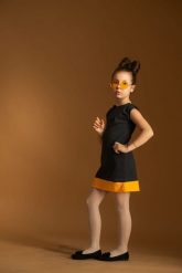 Sukienka dziewczęca grafit z mandarynką. Szare sukienki dziewczęce Hultaj Polski, na lato, bez wzorów, z bawełny, bez ramiączek. Za 129.00 zł.