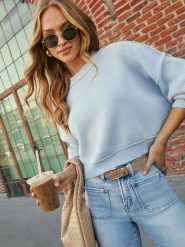 Milan Kiss Sweter w kolorze błękitnym rozmiar: M. Niebieskie swetry klasyczne damskie Milan Kiss, m, z bawełny, bez kołnierzyka. Za 165.99 zł.