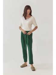 TATUUM Spodnie w kolorze zielonym rozmiar: 42. Zielone spodnie materiałowe damskie Tatuum, bez wzorów, z materiału. Za 109.52 zł.