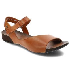 Brązowe Sandały Armodo Wygodne Obuwie Damskie. Brązowe sandały damskie Armodo, bez wzorów, ze skóry, bez obcasa. Za 269.00 zł.