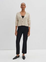 Someday Spodnie "Curinna" w kolorze czarnym rozmiar: 38. Czarne spodnie materiałowe damskie Someday, bez wzorów, z materiału. Za 131.43 zł.