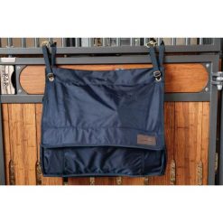 Torba do przechowywania w stajni Kentucky Pro. Czarne torebki klasyczne damskie KENTUCKY HORSEWEAR, bez wzorów, bez dodatków. Za 648.50 zł.