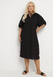 Czarna Bawełniana Sukienka Oversize z Wiązaniem pod Szyją Tolanea. Czarne sukienki damskie Born2be, l, bez wzorów, z bawełny, bez kołnierzyka, bez ramiączek, midi, oversize. W wyprzedaży za 71.99 zł.